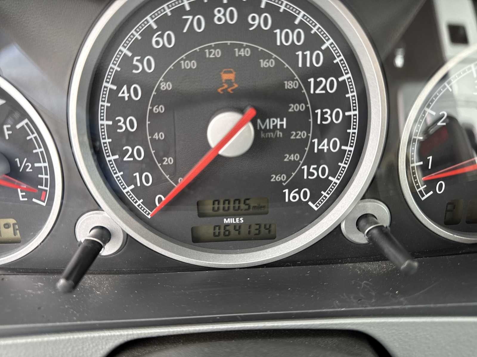 2004 Chrysler Crossfire Base