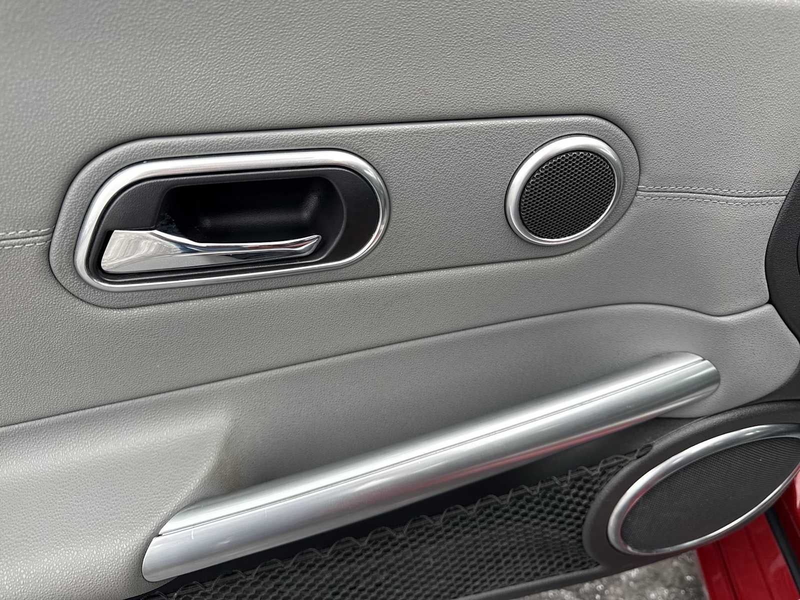 2004 Chrysler Crossfire Base