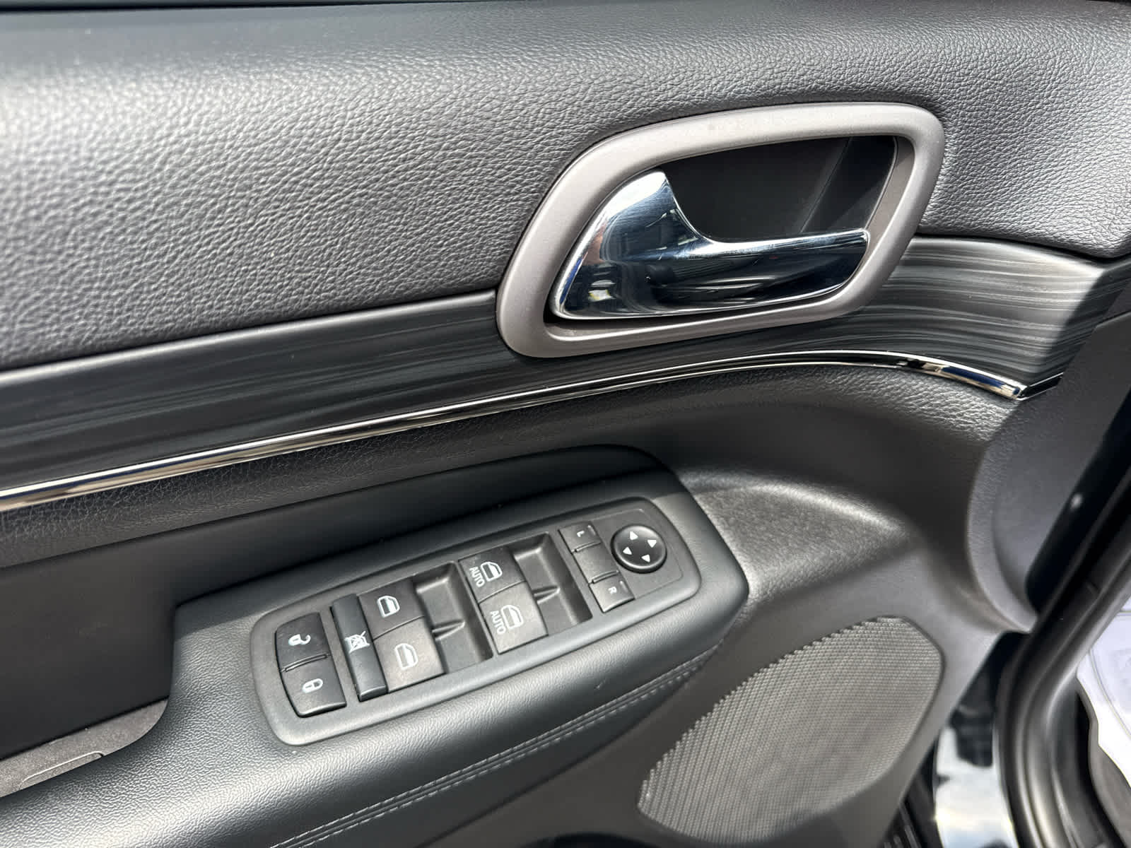 2020 Jeep Grand Cherokee Limited X 4x4