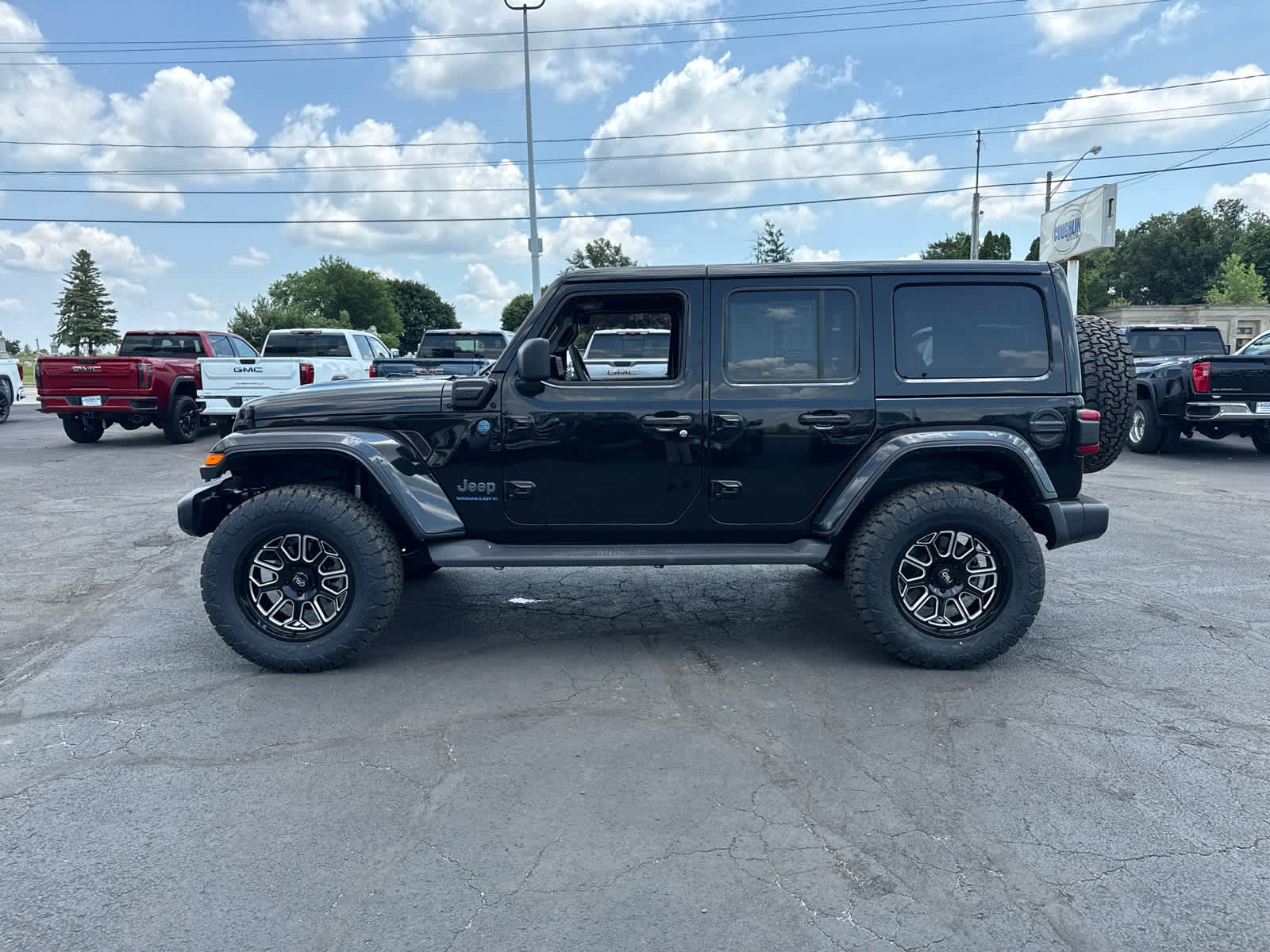 2025 Jeep Wrangler 4xe Sahara