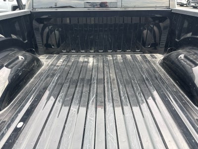 2024 RAM 1500 Tradesman Crew Cab 4x4 5'7" Box