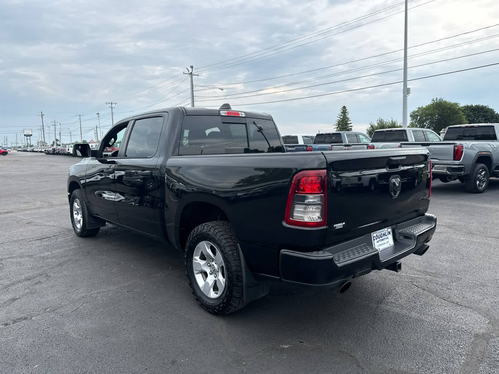 2024 RAM 1500 Tradesman Crew Cab 4x4 5'7" Box