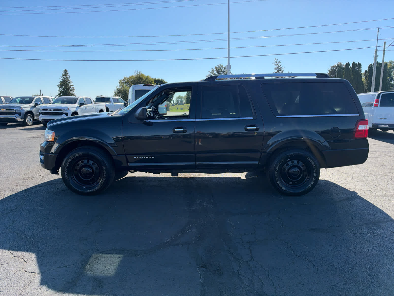 Used 2015 Ford Expedition Platinum with VIN 1FMJK1MT3FEF37333 for sale in London, OH