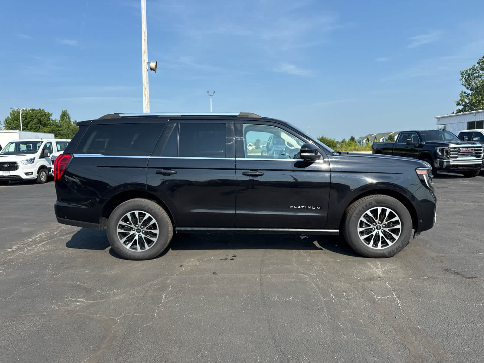 2025 Ford Expedition Platinum