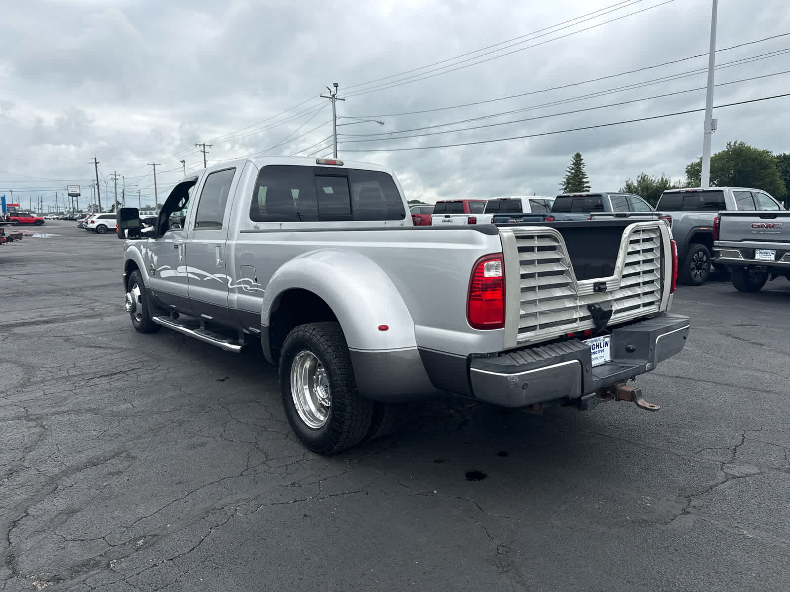 2011 Ford Super Duty F-350 DRW XL