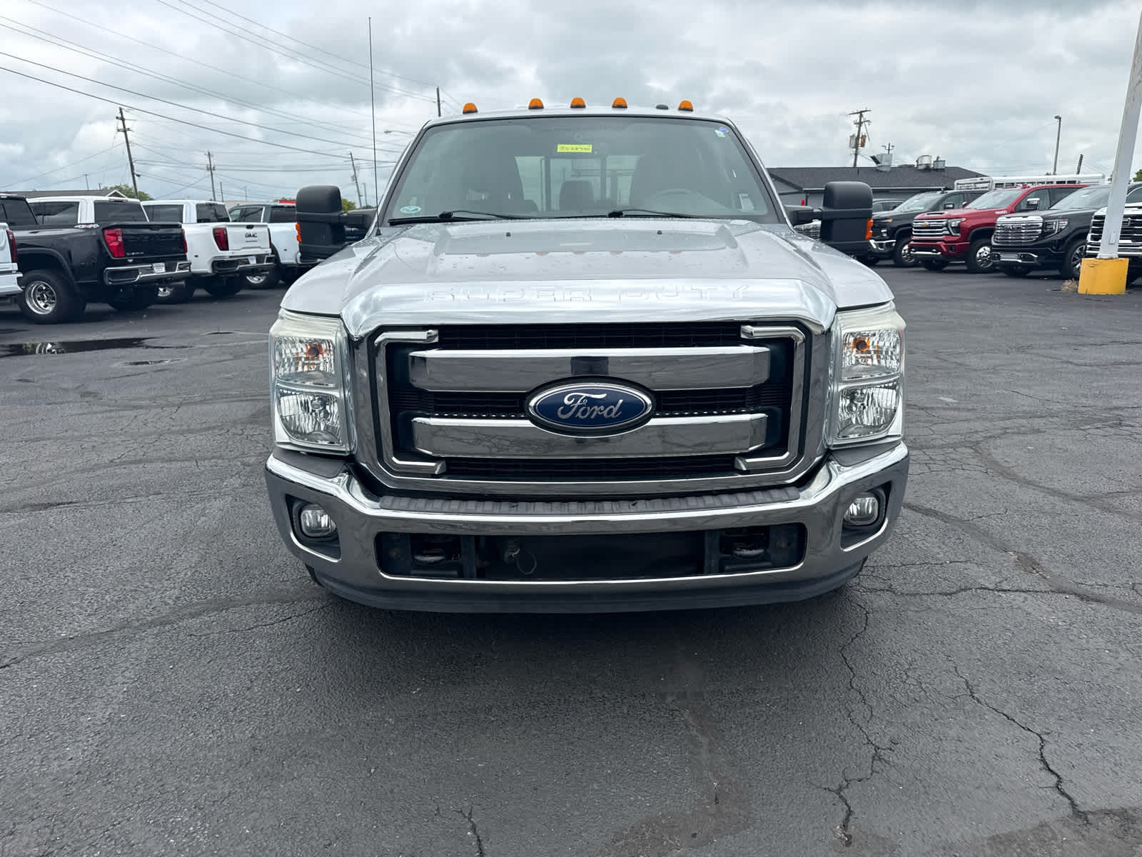 2011 Ford Super Duty F-350 DRW XL