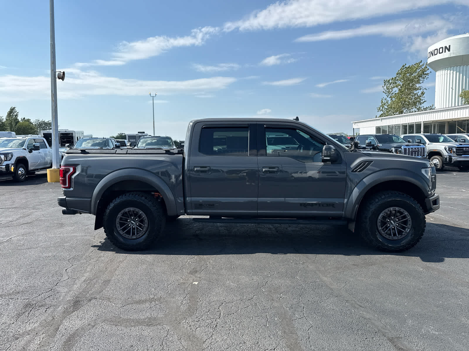 2020 Ford F-150 Raptor