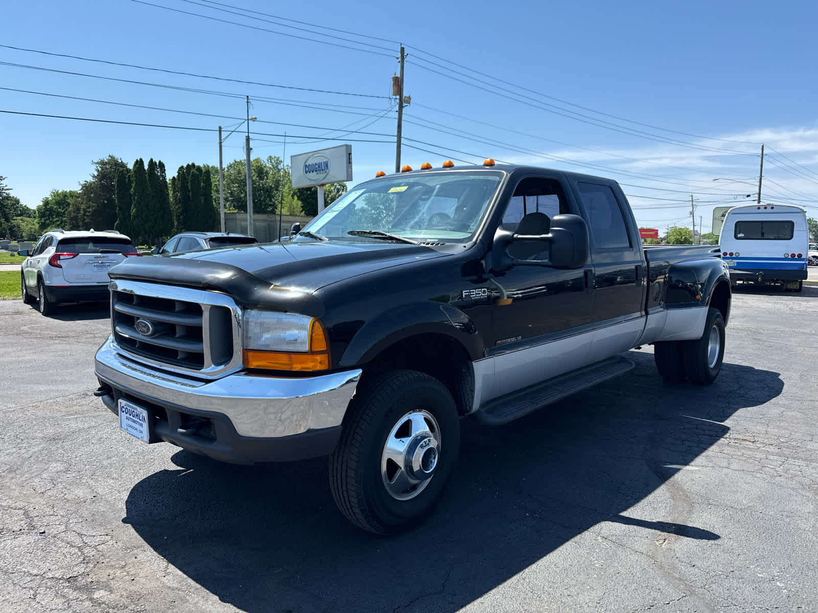 2000 Ford Super Duty F-350 DRW XL