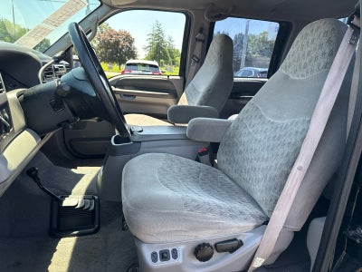 2000 Ford Super Duty F-350 DRW XL