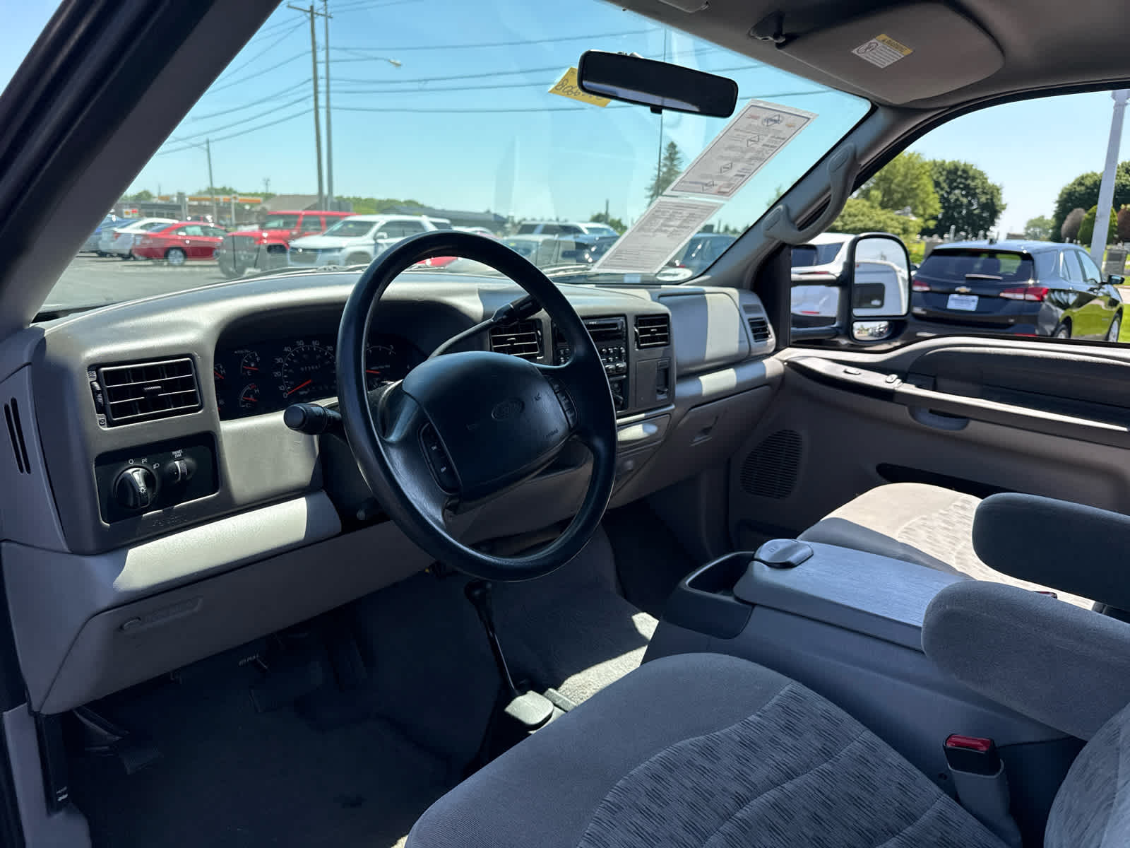 2000 Ford Super Duty F-350 DRW XL