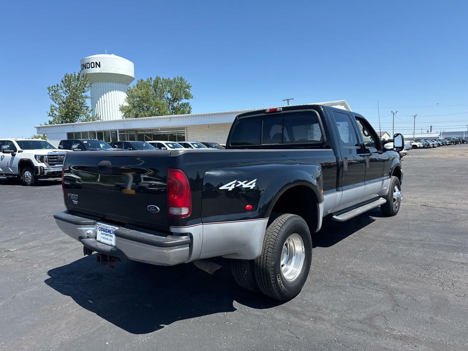 2000 Ford Super Duty F-350 DRW XL
