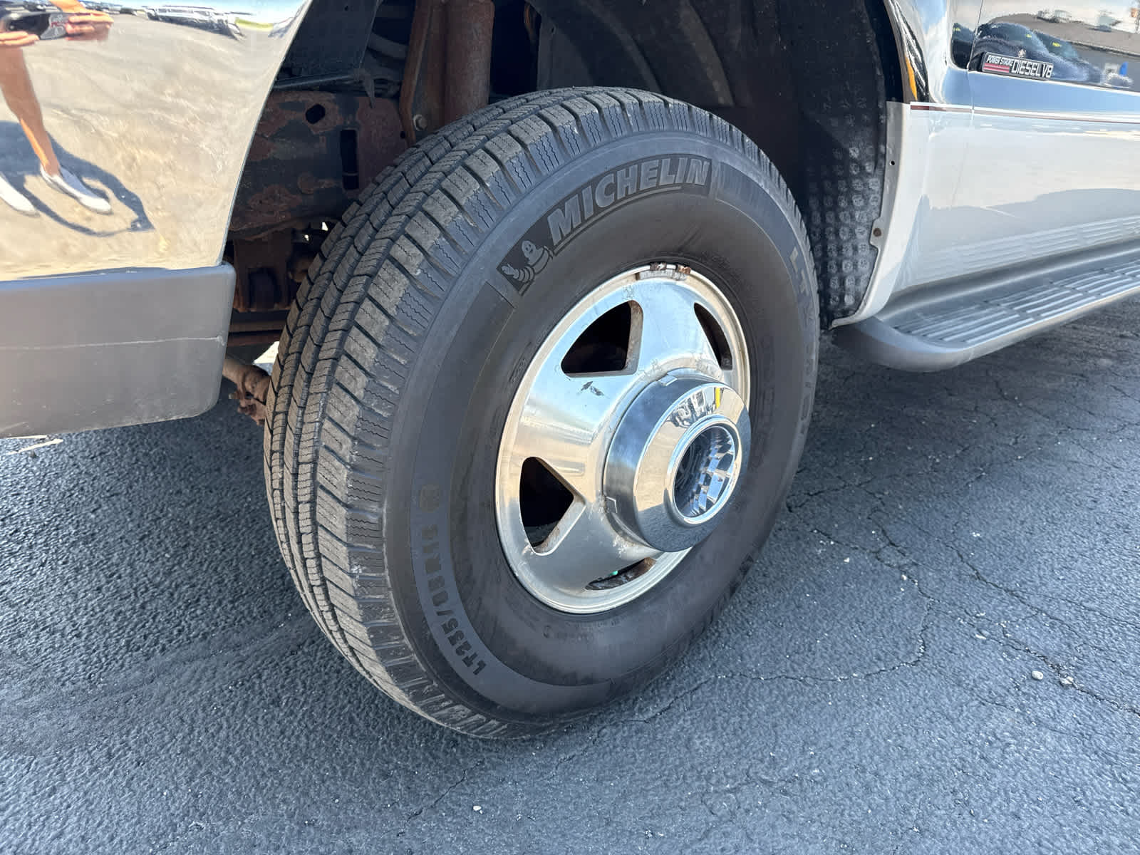 2000 Ford Super Duty F-350 DRW XL