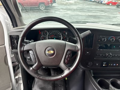 2023 Chevrolet Express Passenger 3500 1LS
