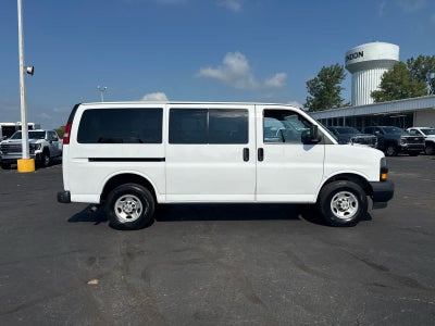 2023 Chevrolet Express Passenger 3500 LS