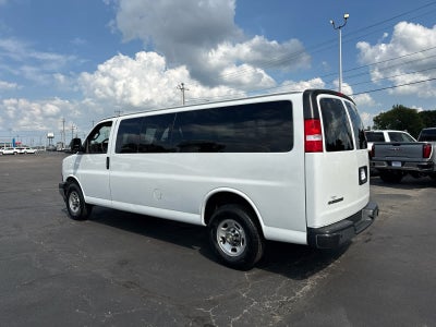 2024 Chevrolet Express Passenger 3500 1LT