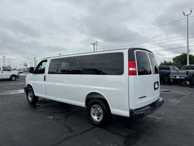 2025 Chevrolet Express Passenger 1LT