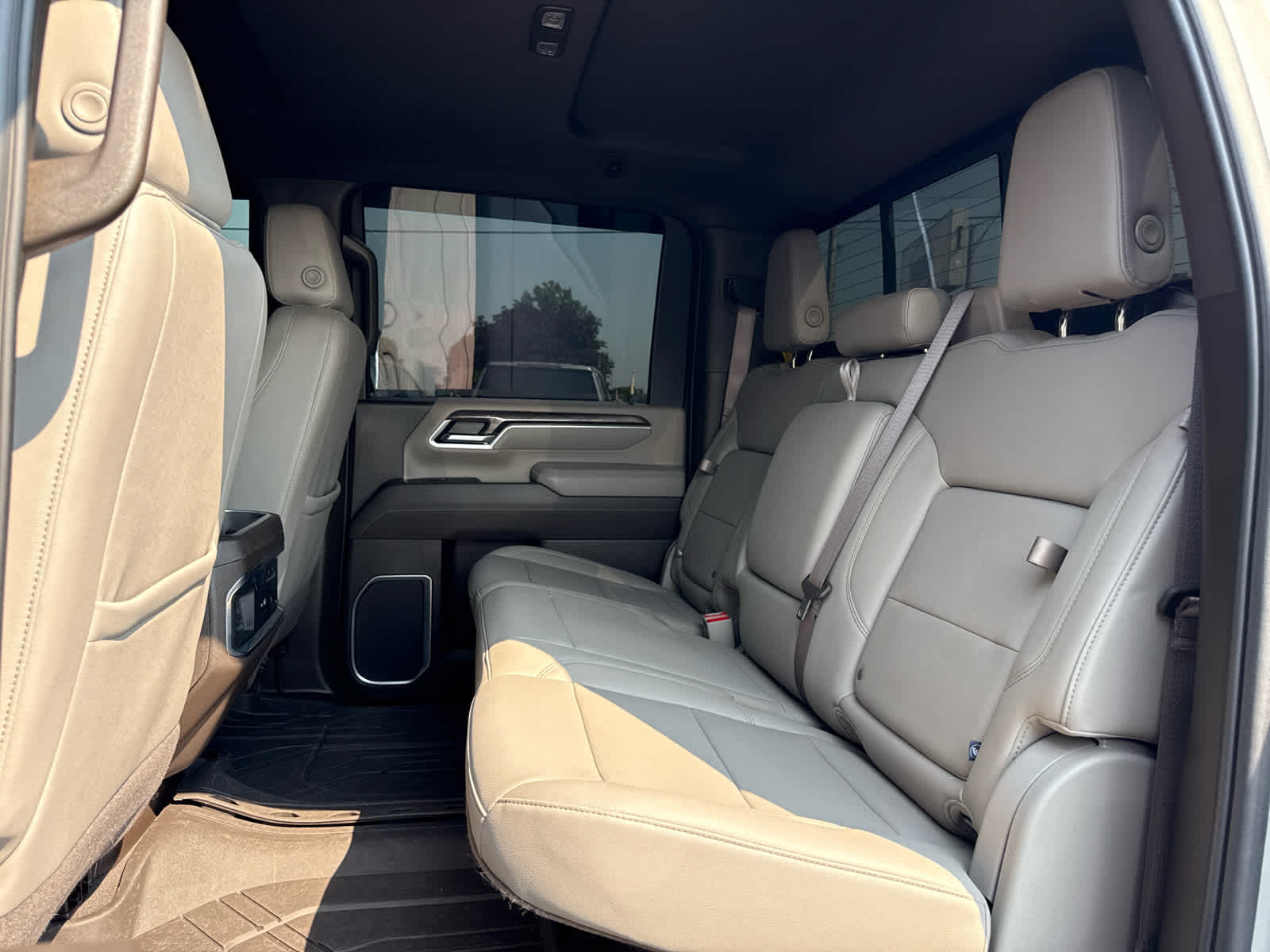 2025 Chevrolet Silverado 3500 HD LTZ