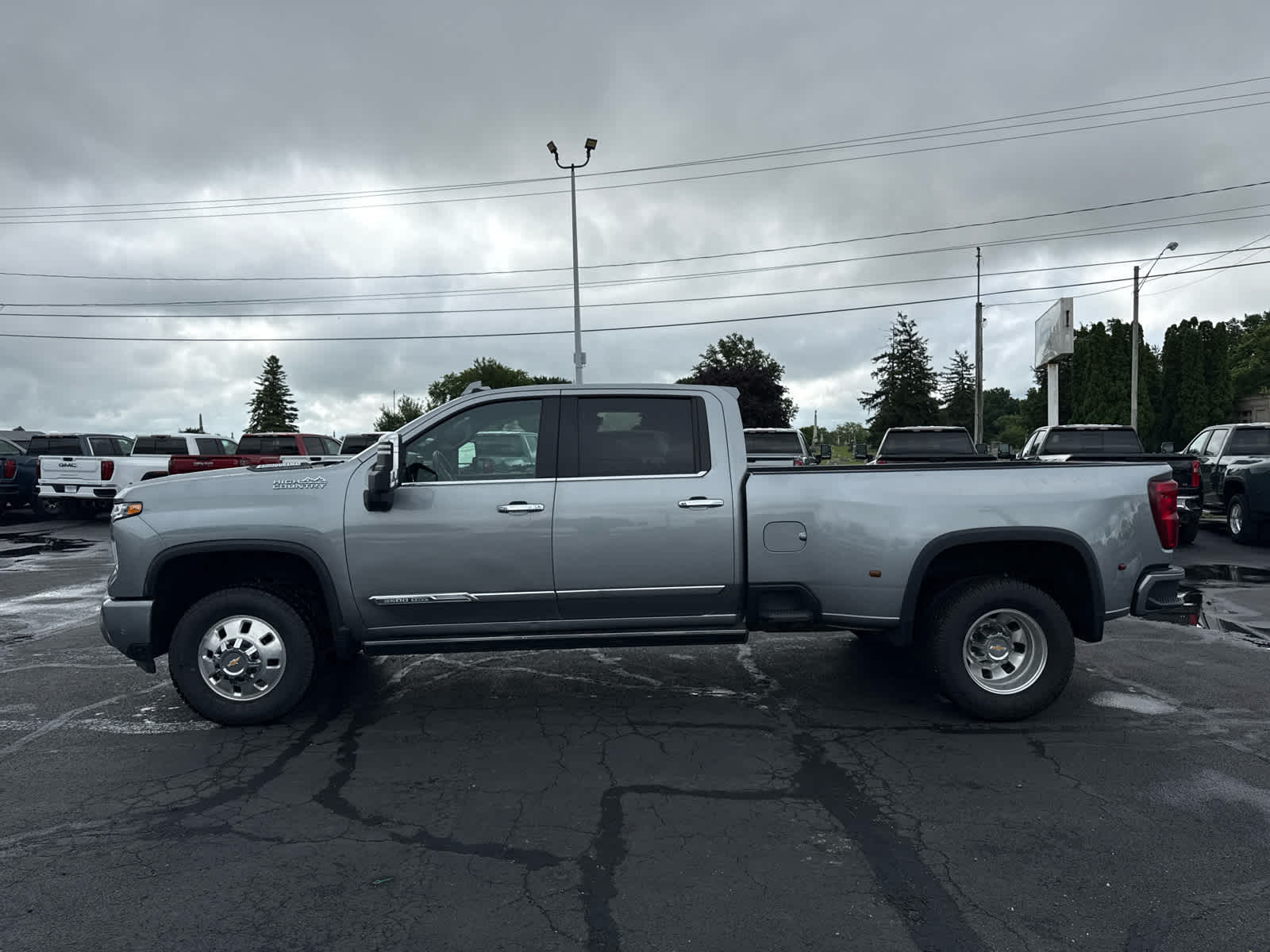 2025 Chevrolet Silverado 3500 HD High Country DRW