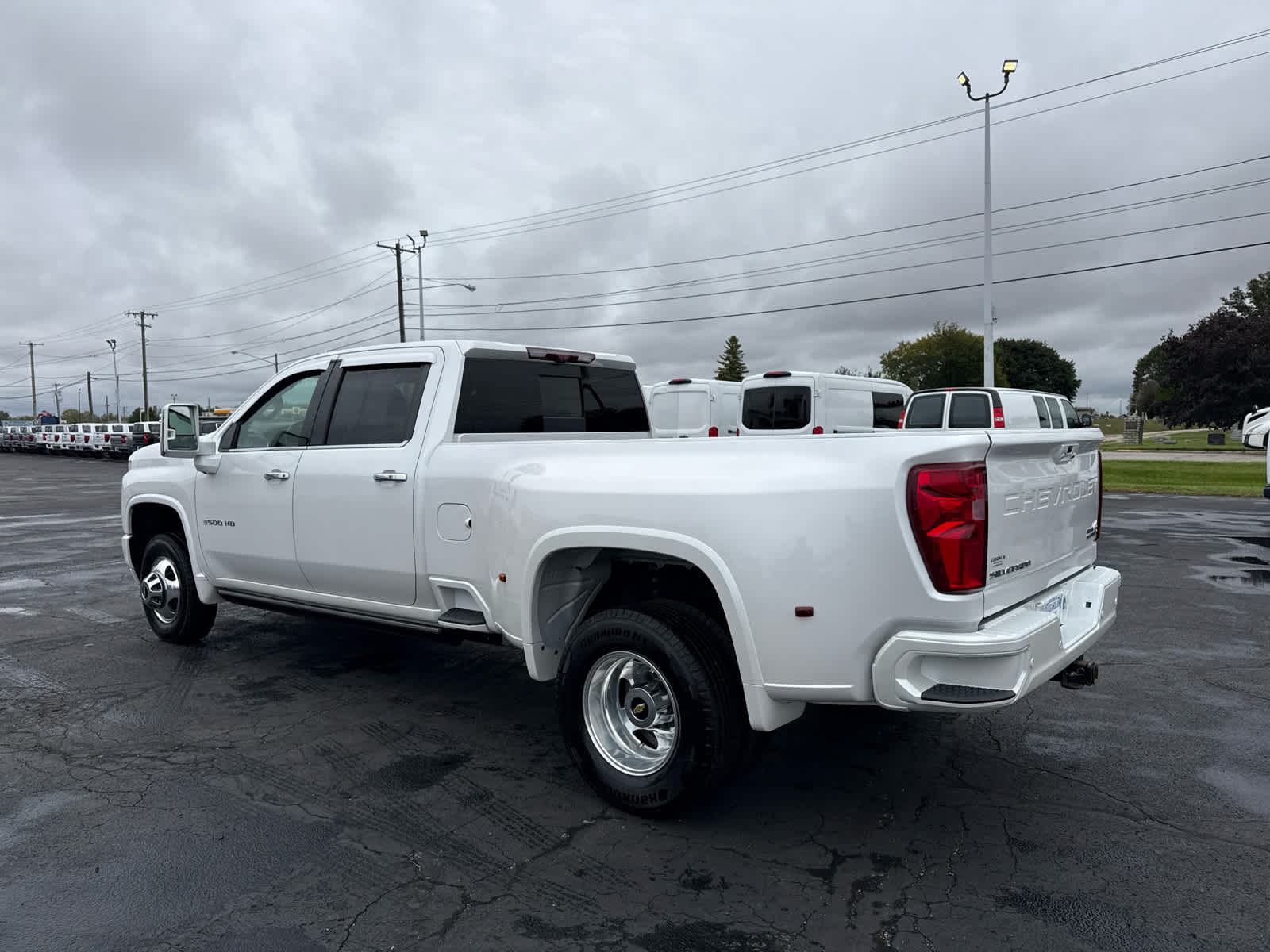 2022 Chevrolet Silverado 3500 HD High Country