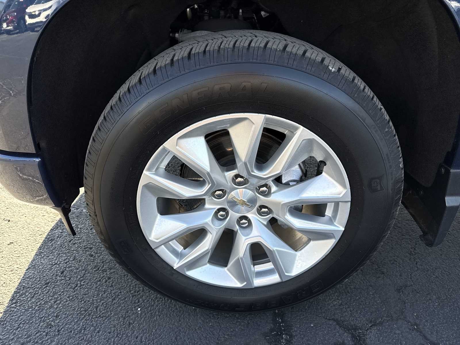 2023 Chevrolet Silverado 1500 Custom