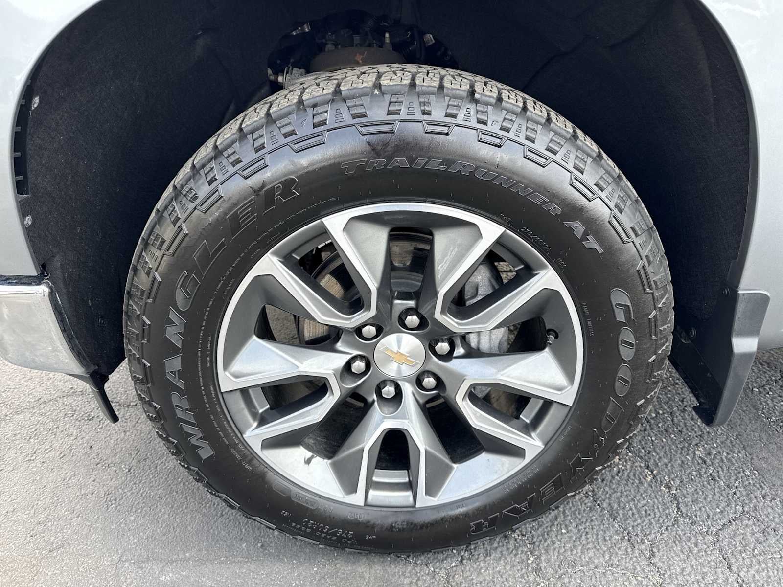 2024 Chevrolet Silverado 1500 LT (2FL)