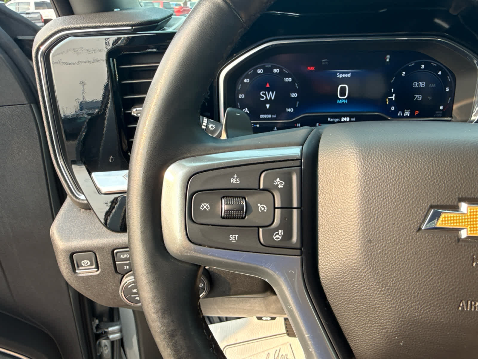 2025 Chevrolet Silverado 1500 LTZ