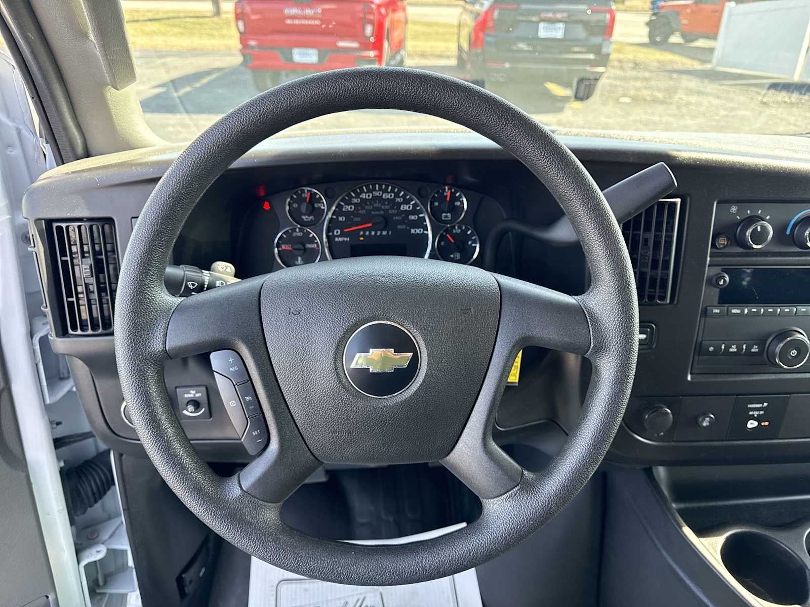 2024 Chevrolet Express Cargo 2500 WT