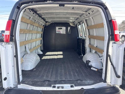 2024 Chevrolet Express Cargo 2500 WT