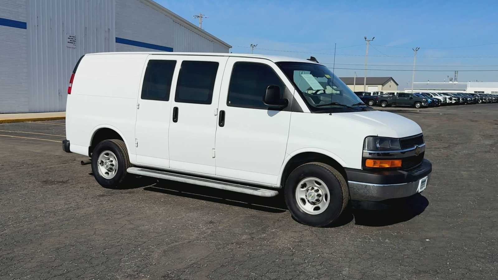 2024 Chevrolet Express Cargo 2500 WT