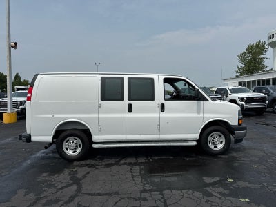 2025 Chevrolet Express Cargo WT