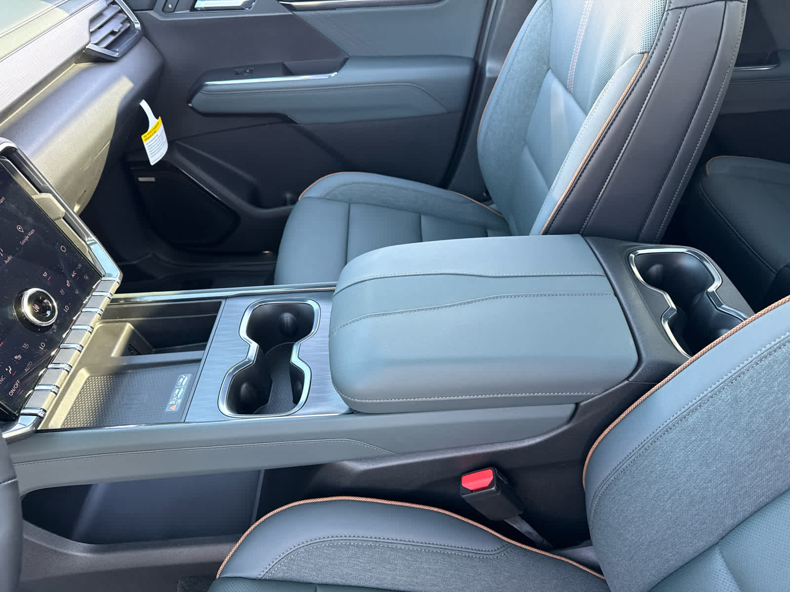 2027 GMC Acadia AT4