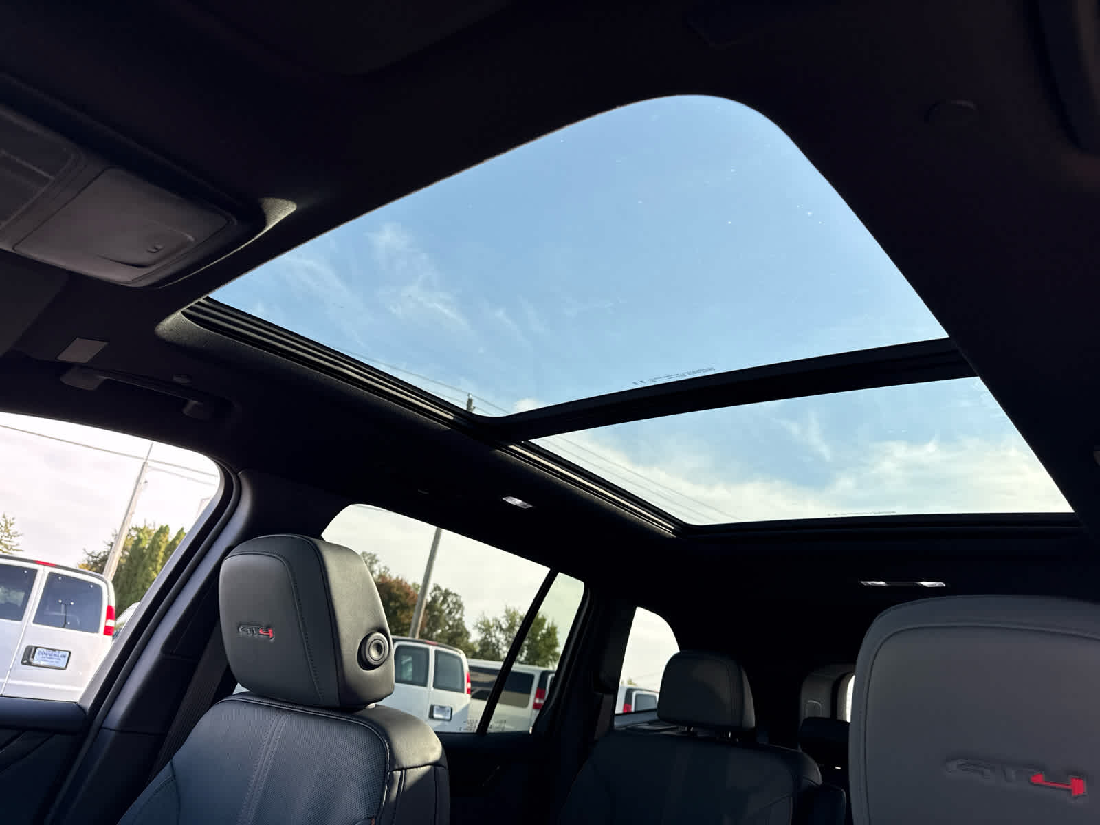 2027 GMC Acadia AT4