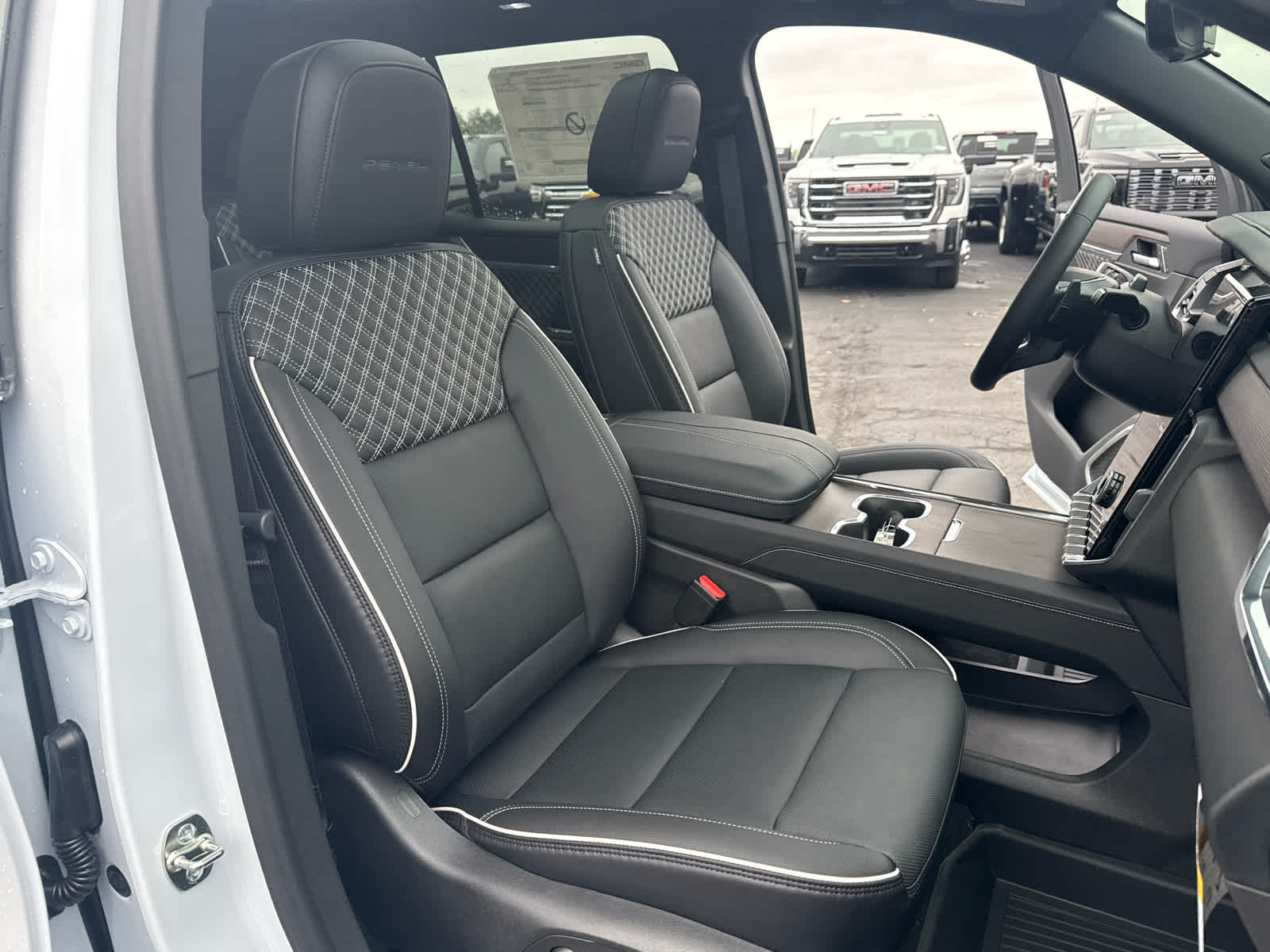 2027 GMC Acadia Denali
