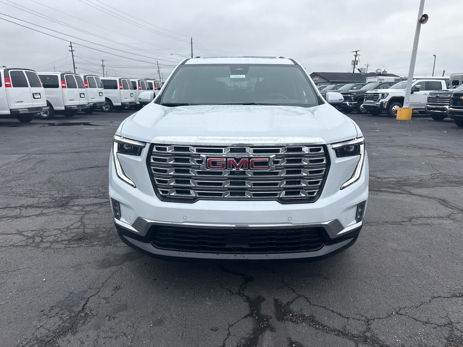 2027 GMC Acadia Denali