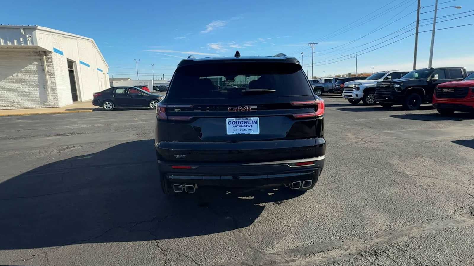 2026 GMC Acadia Elevation