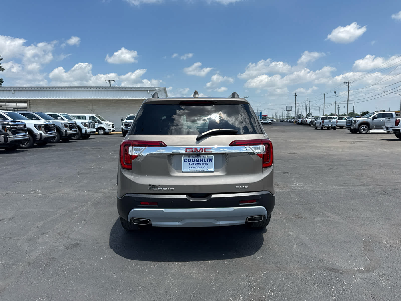 2023 GMC Acadia SLE