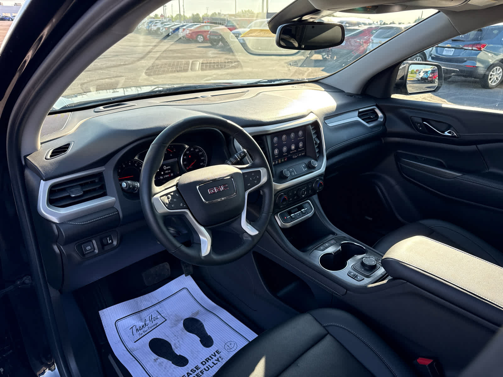 2023 GMC Acadia SLT
