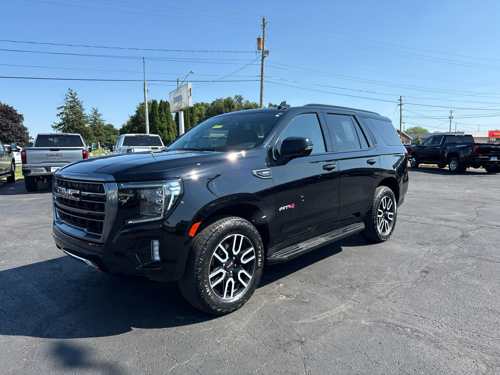 2023 GMC Yukon AT4