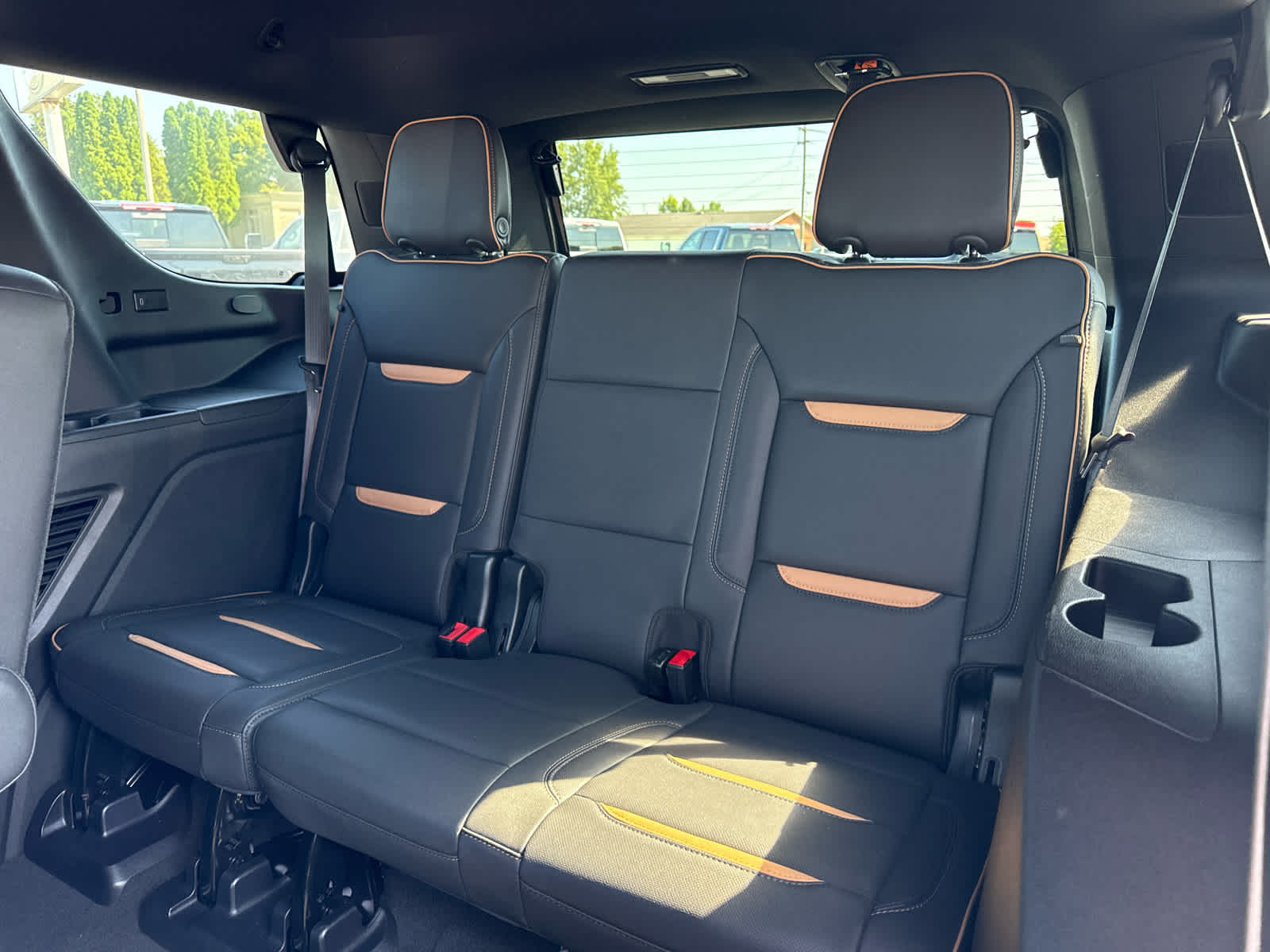 2023 GMC Yukon AT4