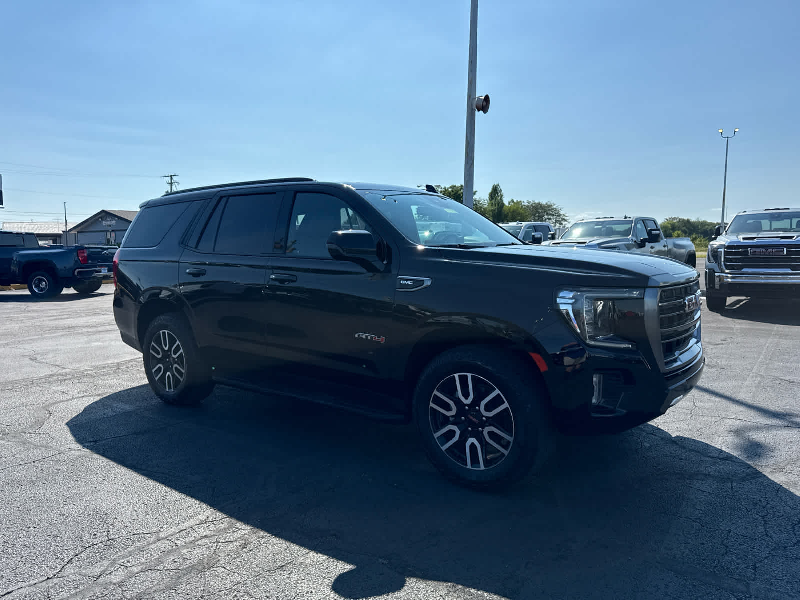 2023 GMC Yukon AT4