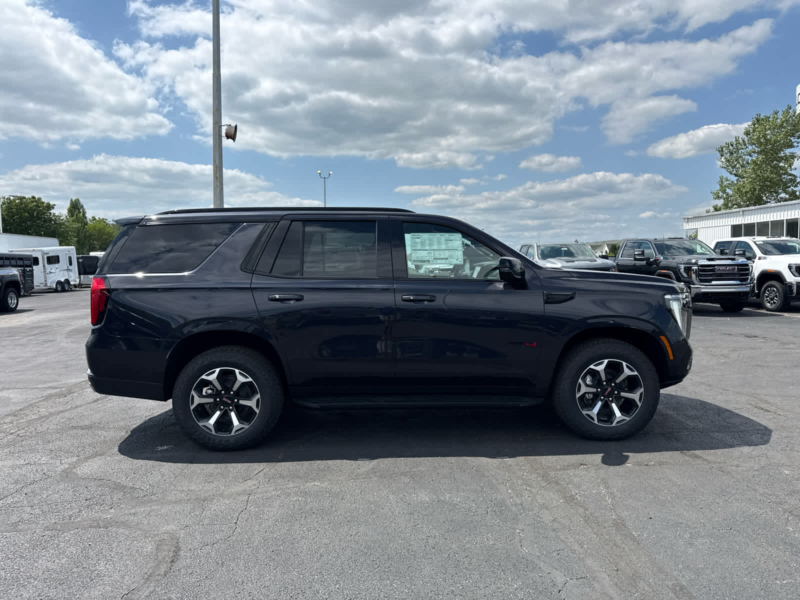 2026 GMC Yukon AT4