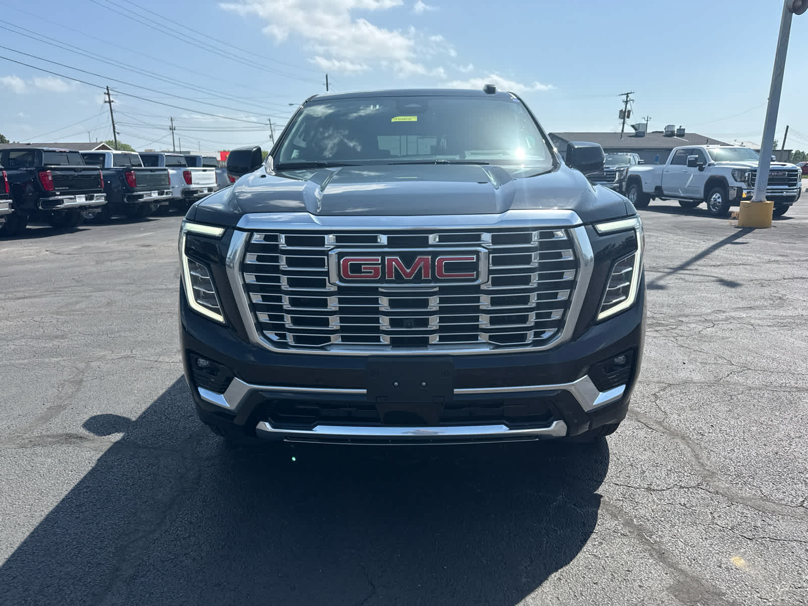 2025 GMC Yukon Denali