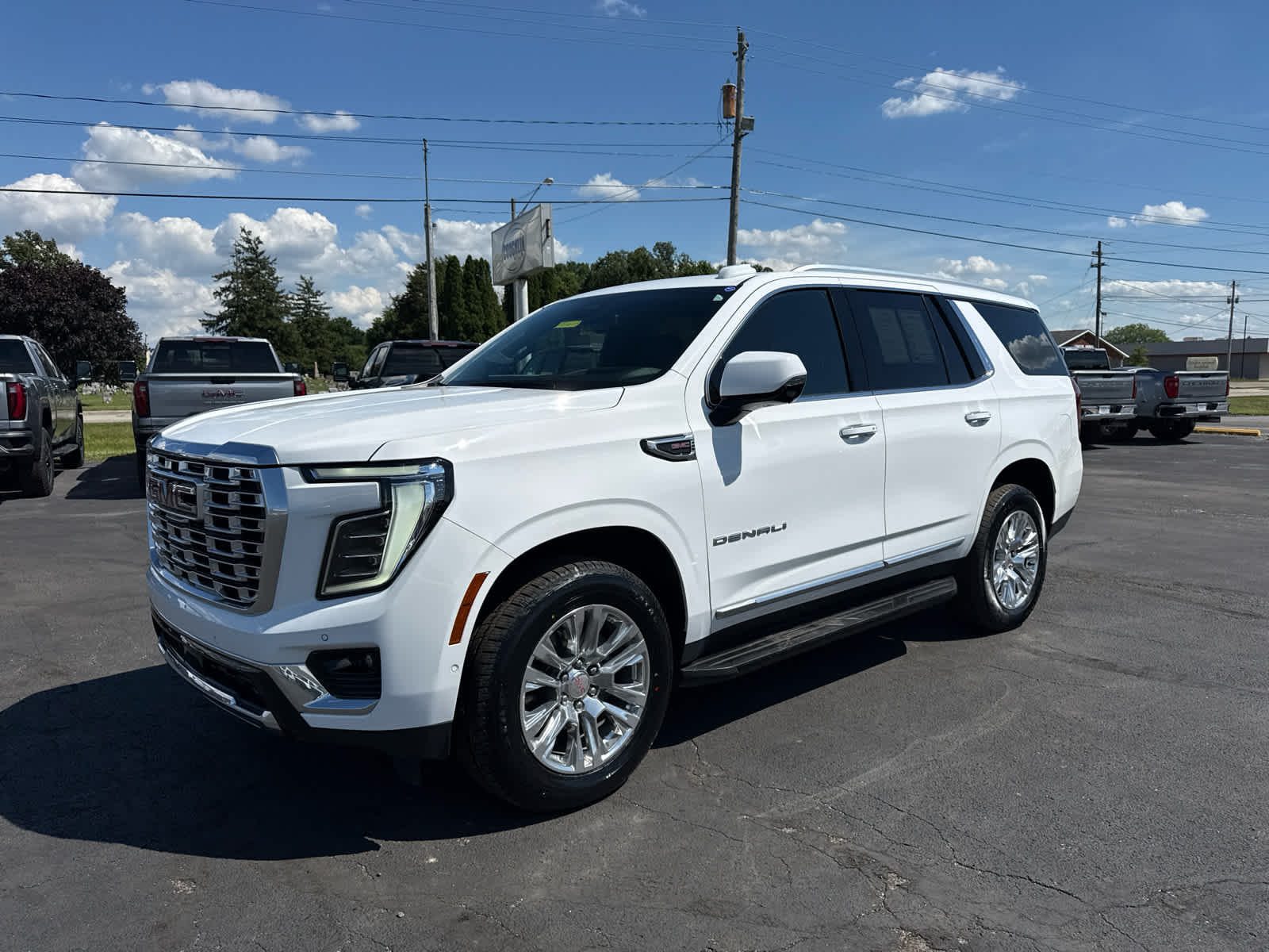 2025 GMC Yukon Denali - Photo 1