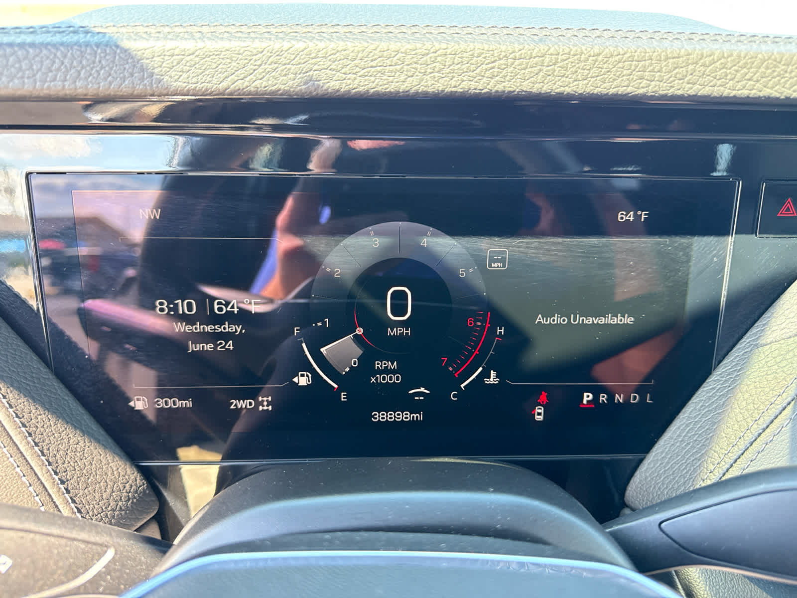 2025 GMC Yukon Denali - Photo 15
