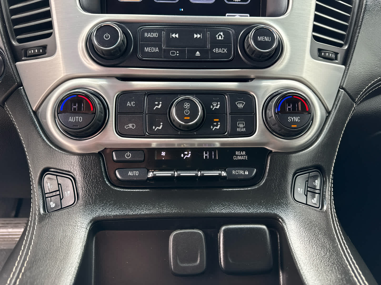 2019 GMC Yukon XL SLT