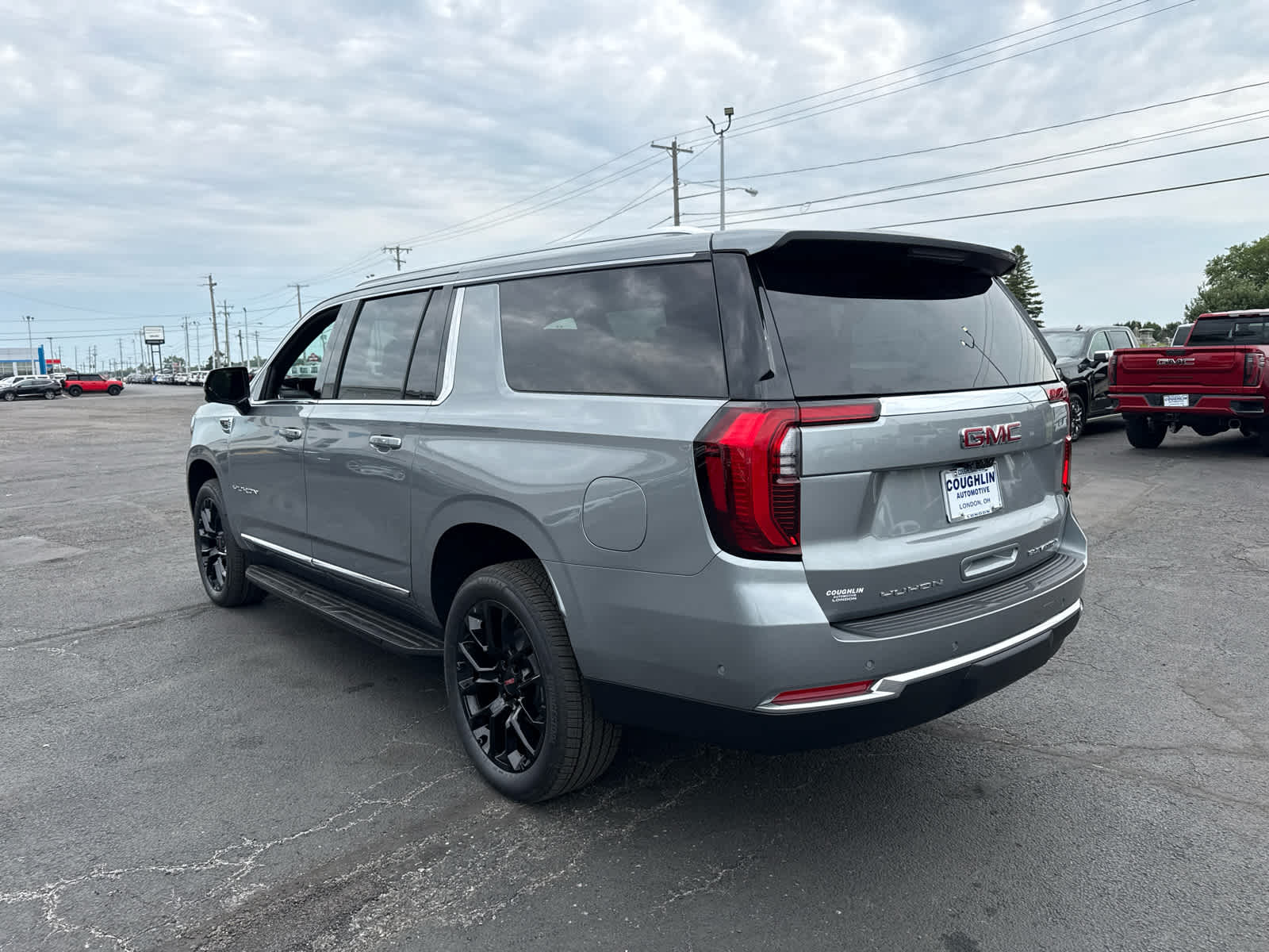 2026 GMC Yukon XL Elevation