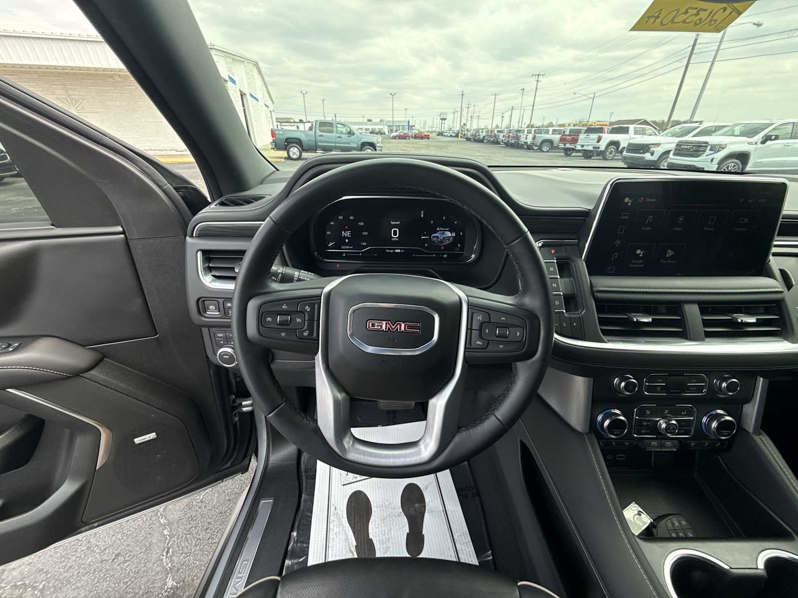 2024 GMC Yukon XL SLT