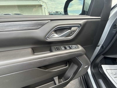 2024 GMC Yukon XL SLT