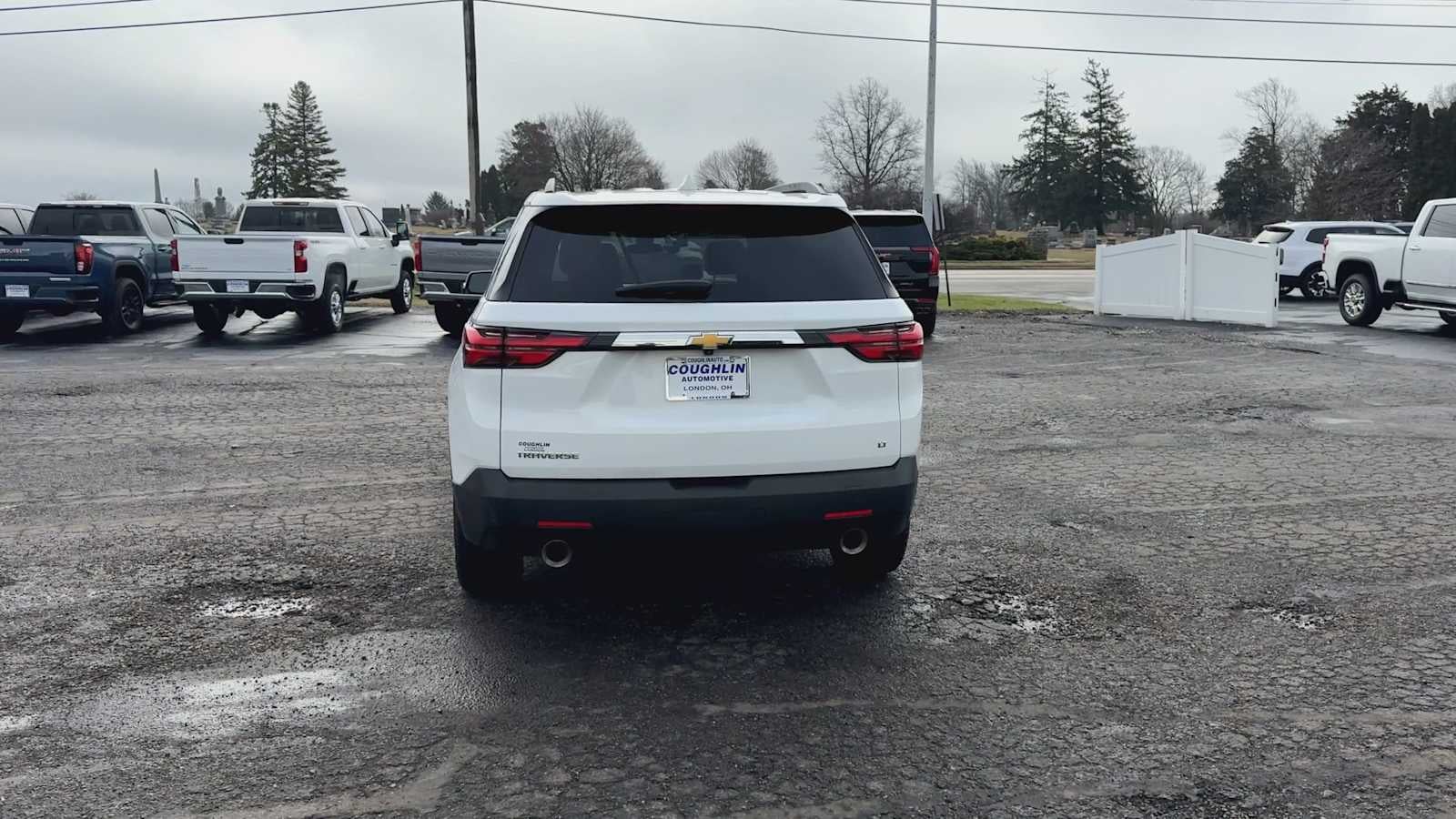 2023 Chevrolet Traverse LT Leather