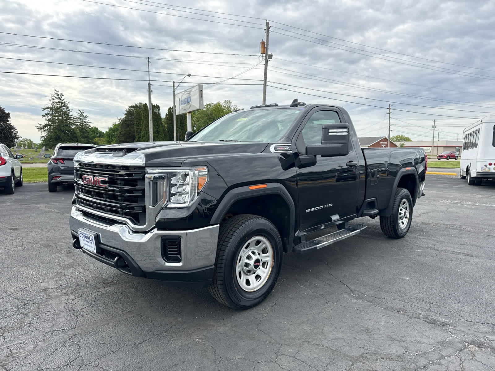 2022 GMC Sierra 4WD Regular Cab Long Box Pro's photo